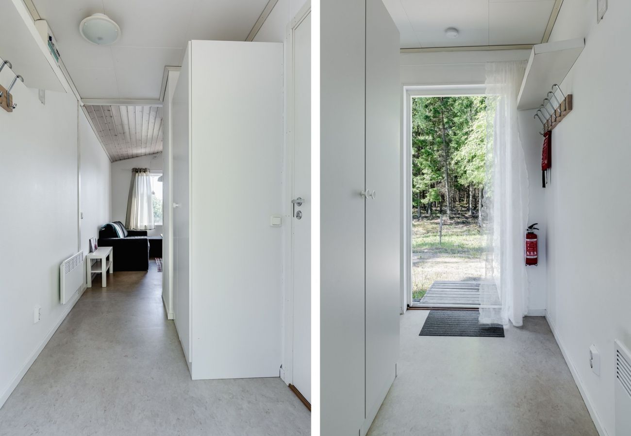 Ferienhaus in Hamneda - SE06016