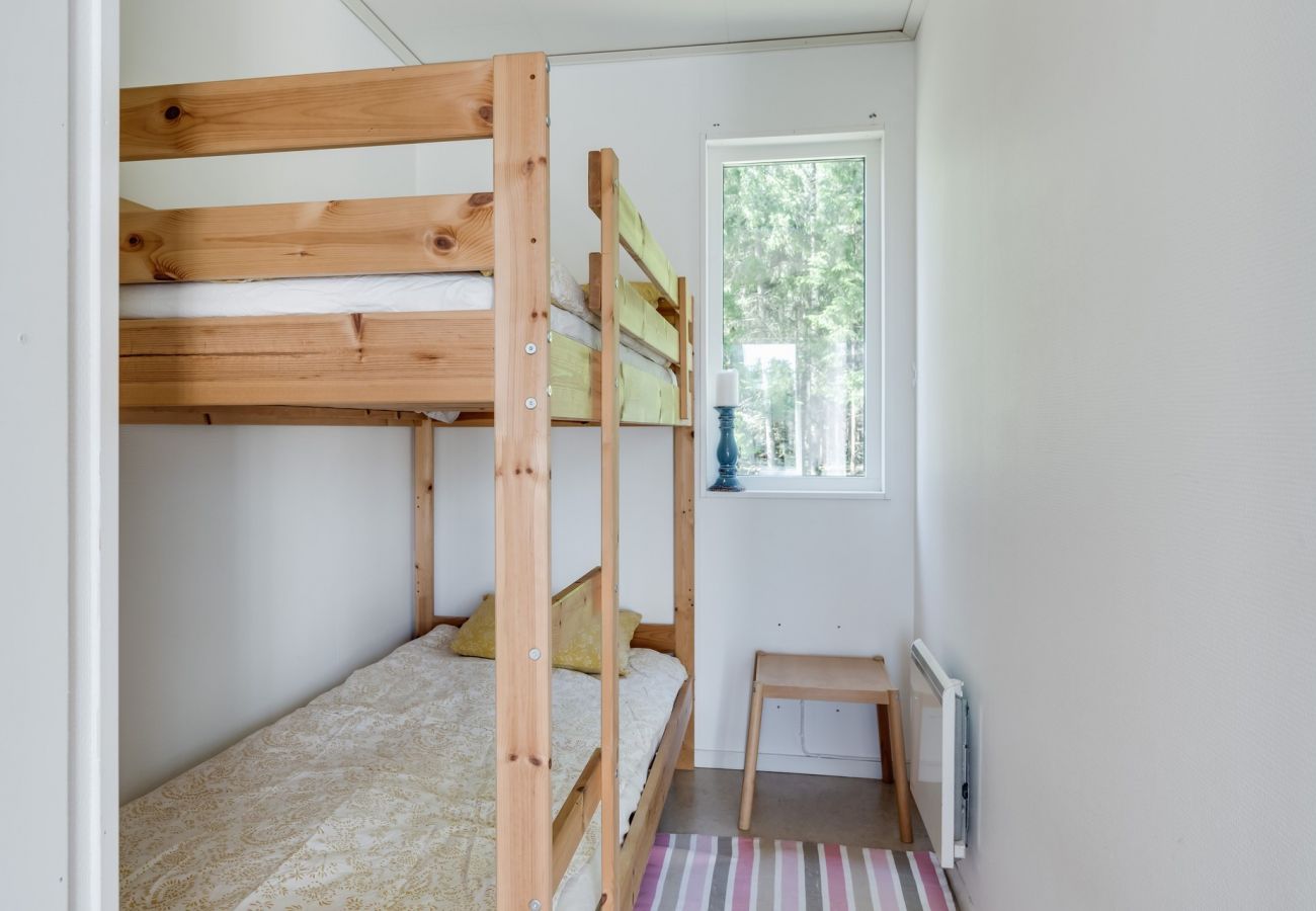 Ferienhaus in Hamneda - SE06016