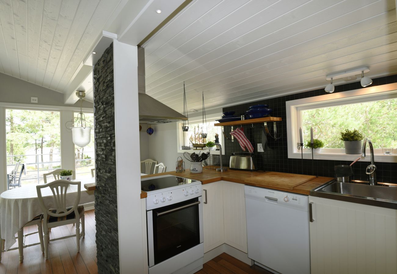 Ferienhaus in Mellerud - SE17009