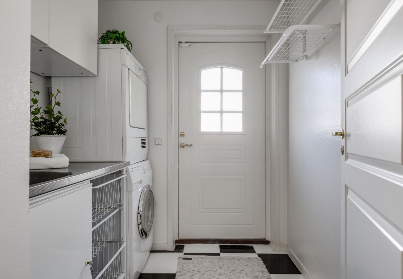 Ferienhaus in Kärna - SE09034