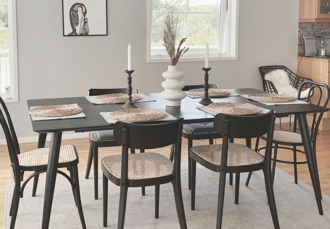 Ferienhaus in Kärna - SE09034