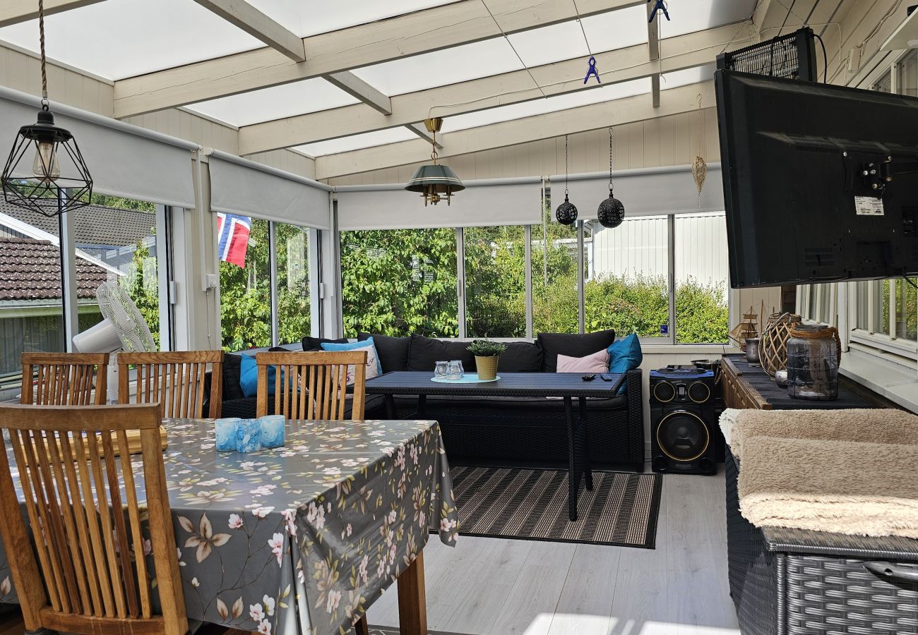 Ferienhaus in Tanumshede - Einzigartige Villa mit Spa und Sauna in Tanumshede | SE09038