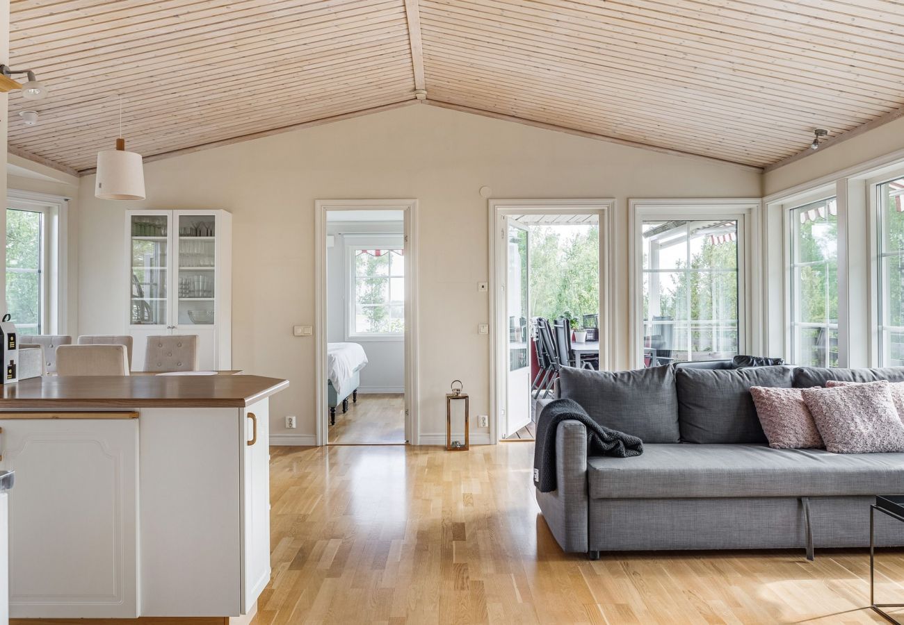 Ferienhaus in Knutby - SE13010