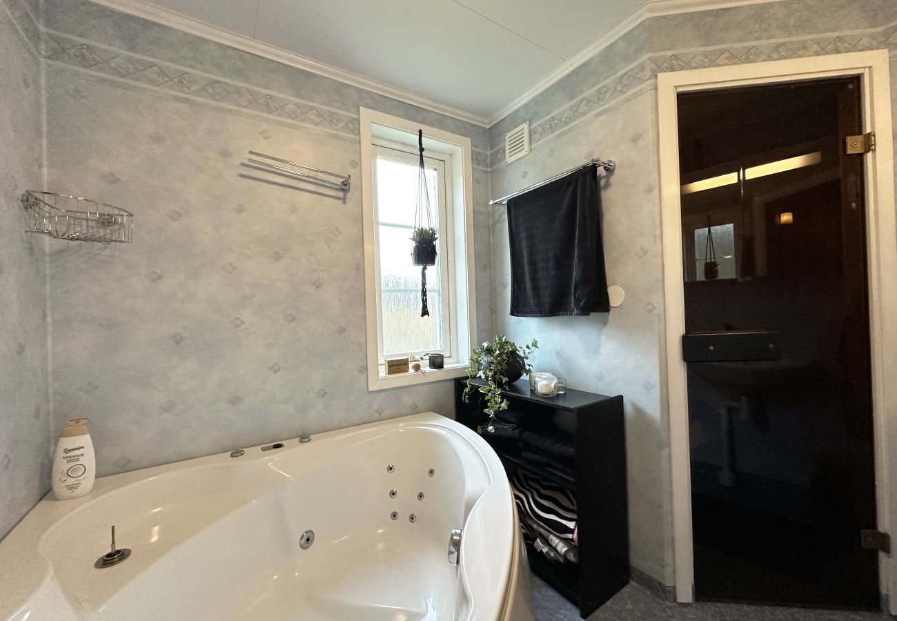 Ferienhaus in Fjällbacka - SE09044