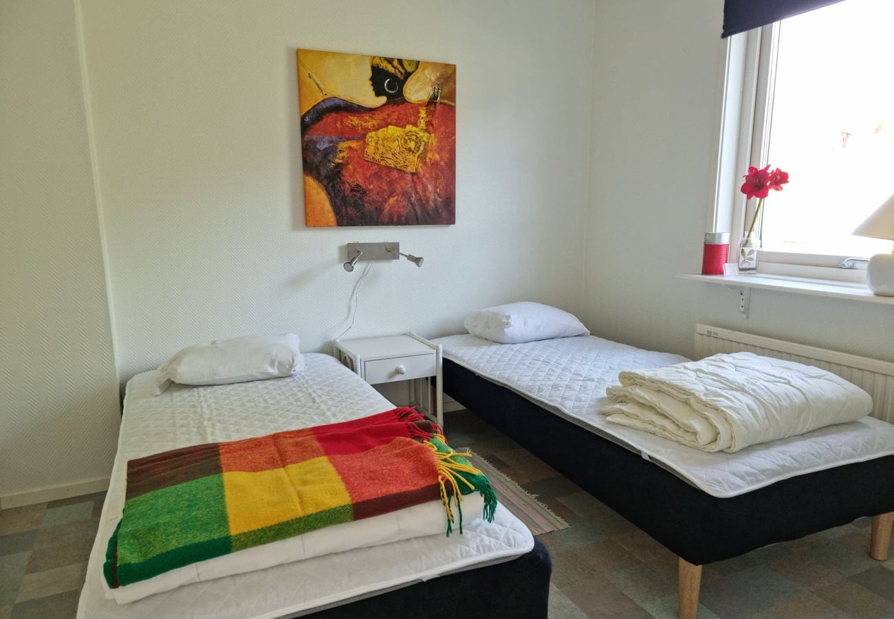 Ferienhaus in Ellös - SE09105