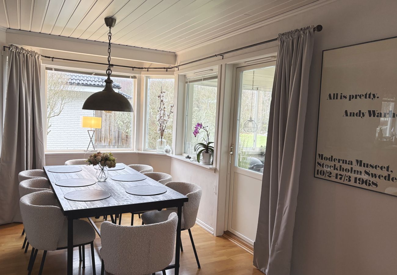 Ferienhaus in Ellös - SE09113