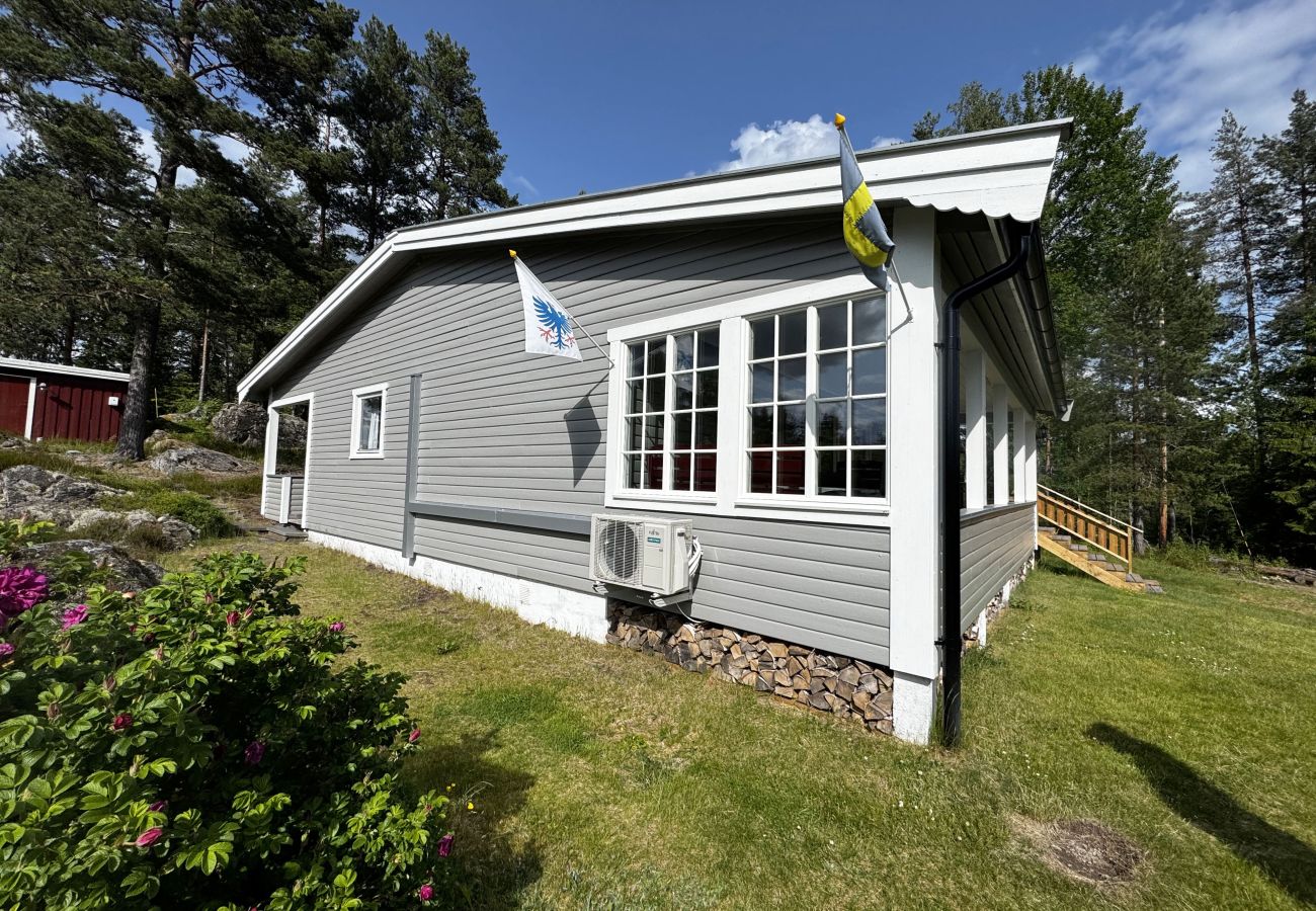 Ferienhaus in Skillingsfors - SE18033