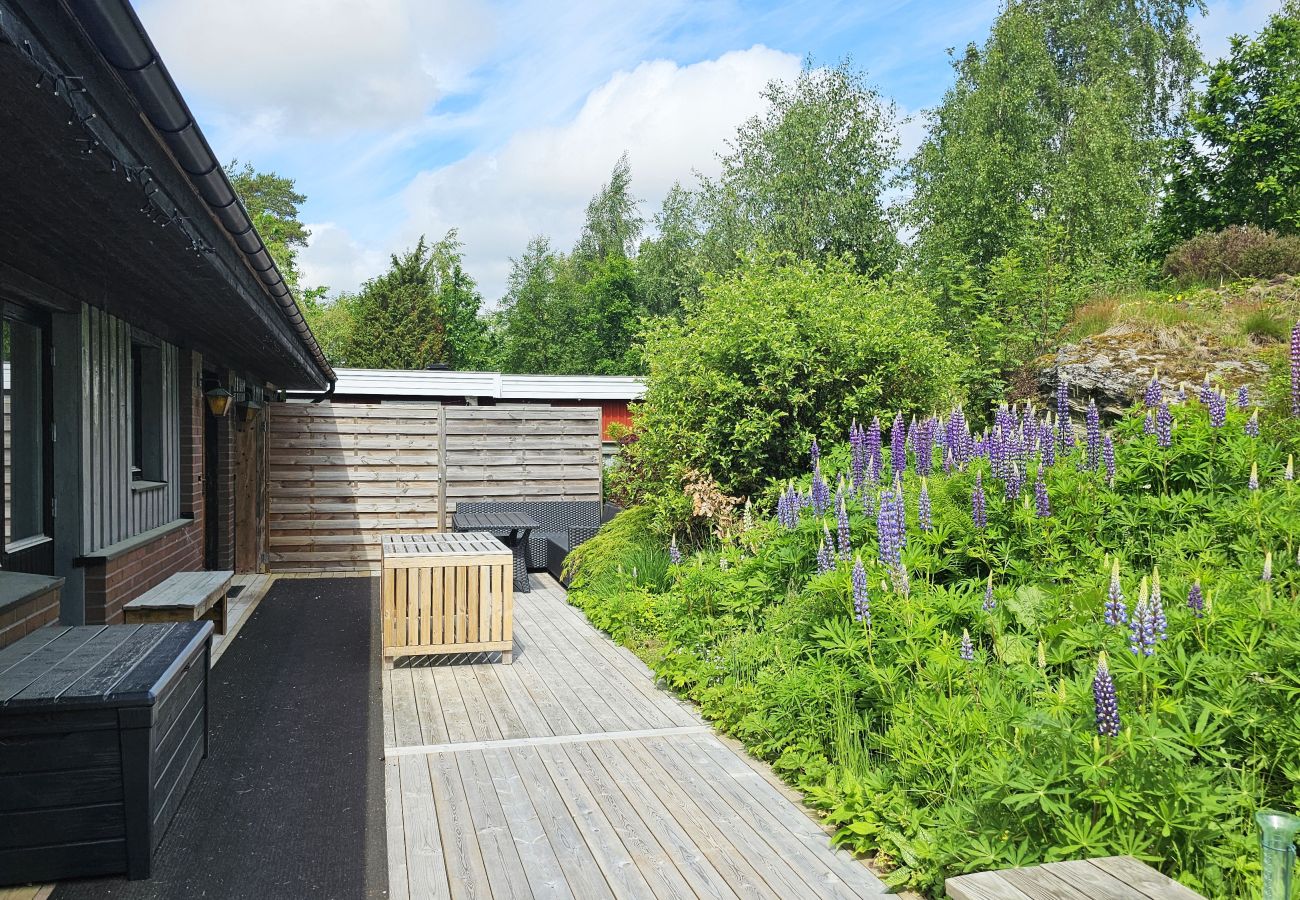 Ferienhaus in Varekil - Geräumiges Haus mit Sauna auf Orust | SE09182