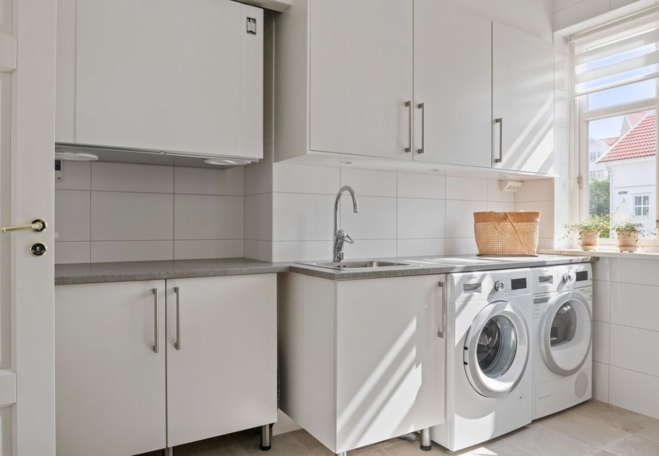 Ferienhaus in Rönnäng - SE09177