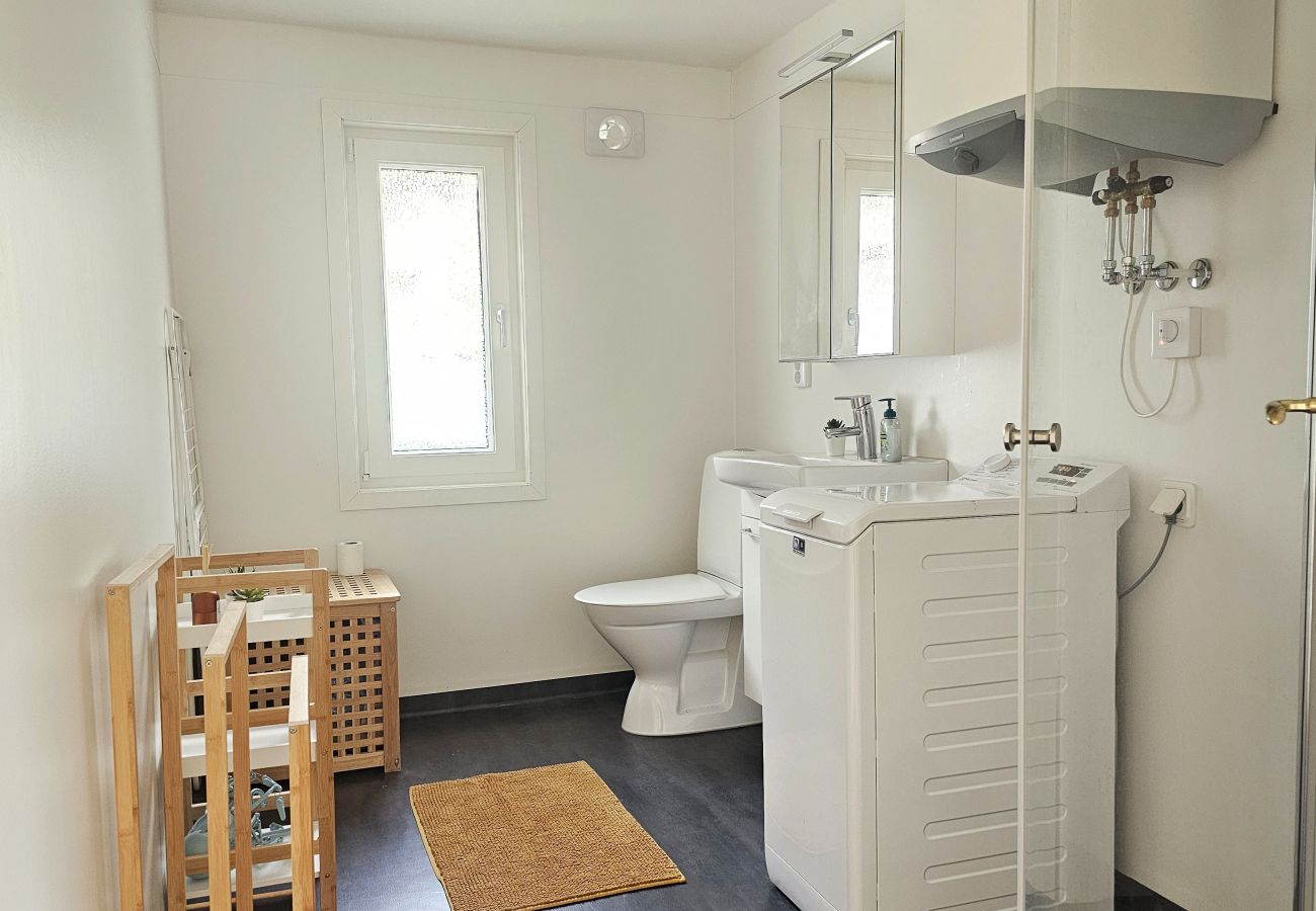 Ferienhaus in Hjälteby - Schärenhaus zwischen den Klippen von Bohuslän | SE09181
