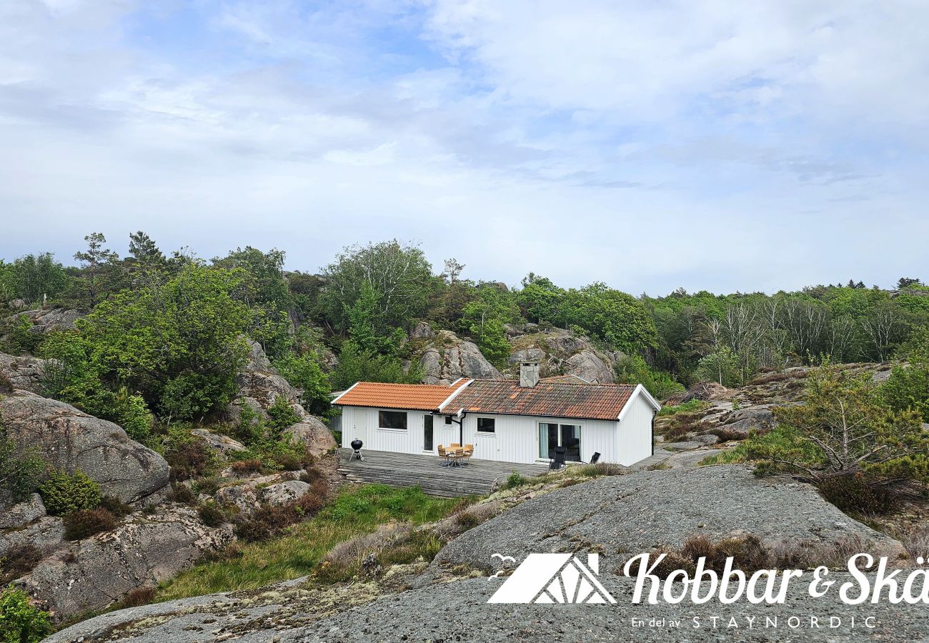 Ferienhaus in Hjälteby - Schärenhaus zwischen den Klippen von Bohuslän | SE09181