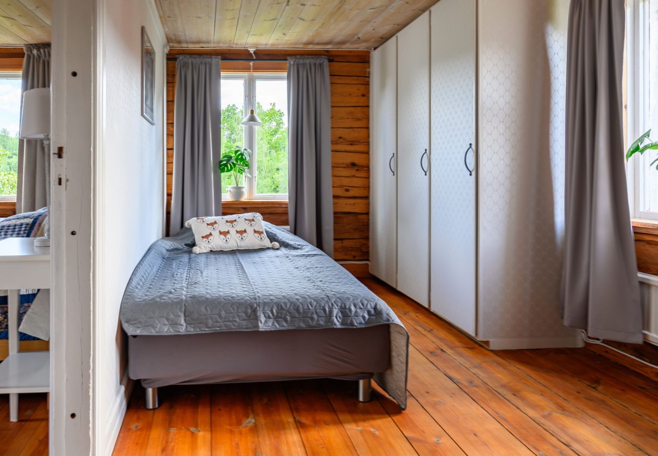 Ferienhaus in Vena - Ländliches Ferienhaus nahe Astrid Lindgrens Welt | SE05100