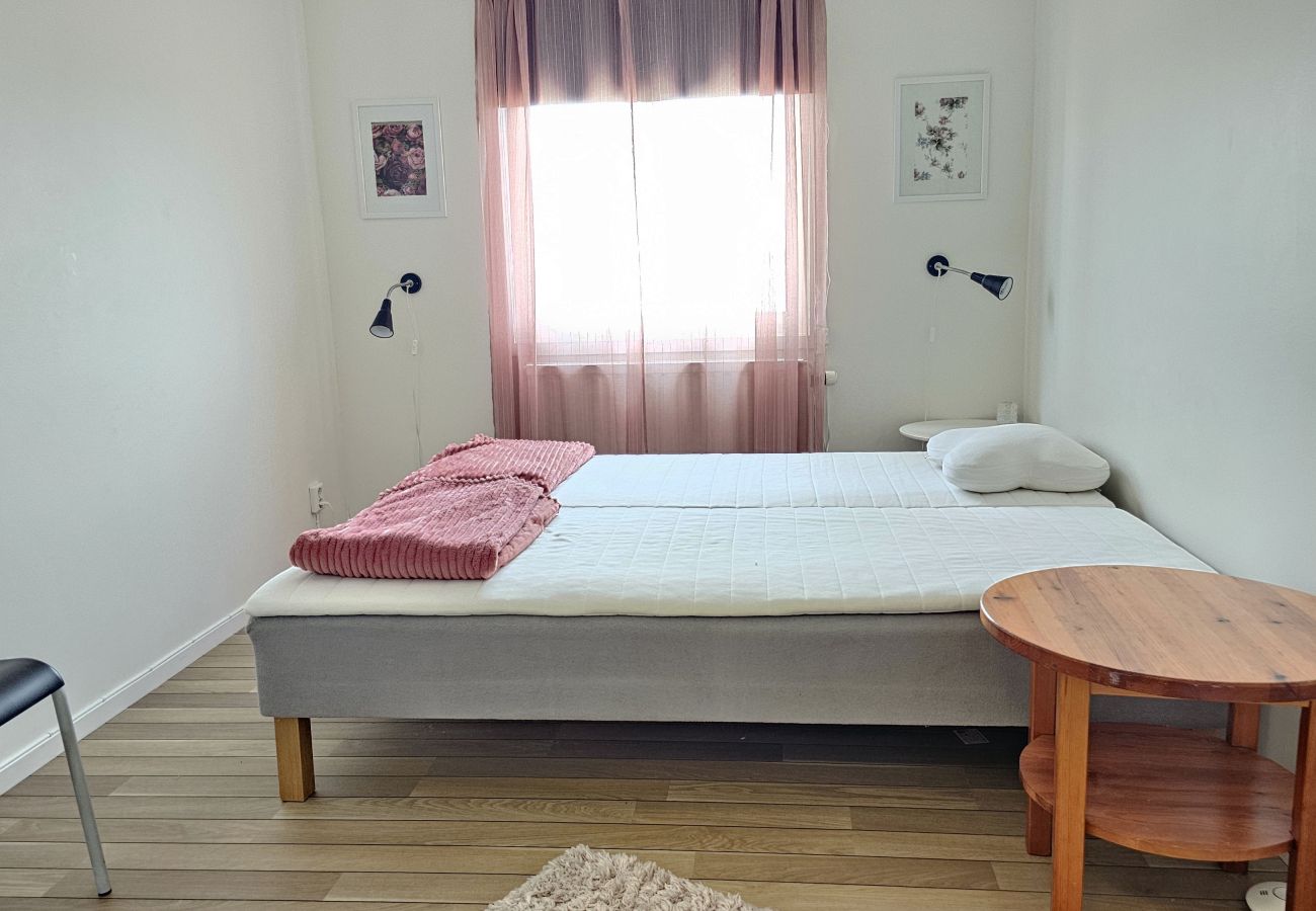 Ferienwohnung in Ellös - Strandnahe Ferienwohnungen in Ellös | SE09186