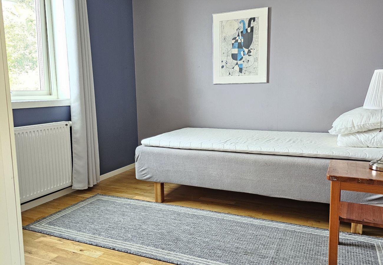 Ferienwohnung in Ellös - Strandnahe Ferienwohnungen in Ellös | SE09186