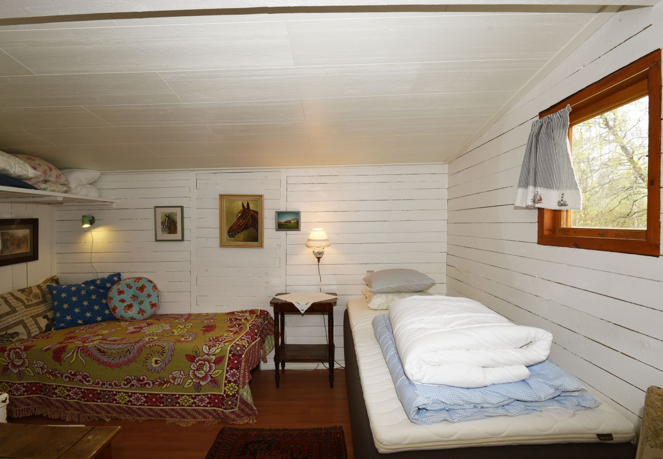 House in Hedekas - SE09011