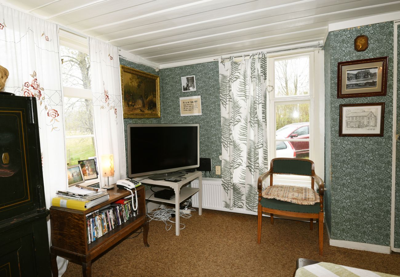 House in Hedekas - SE09011