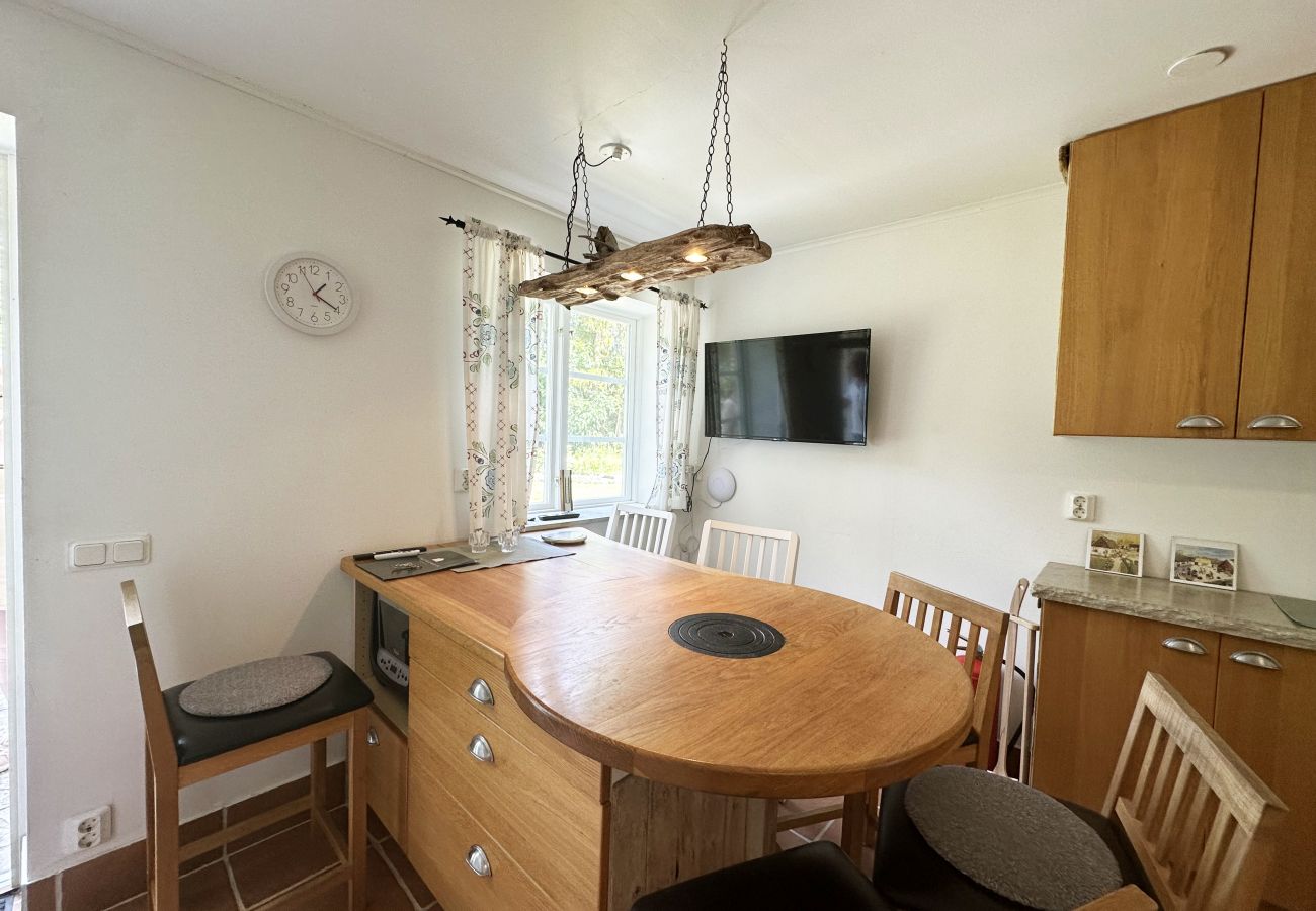 Apartment in Lärbro - SE12017