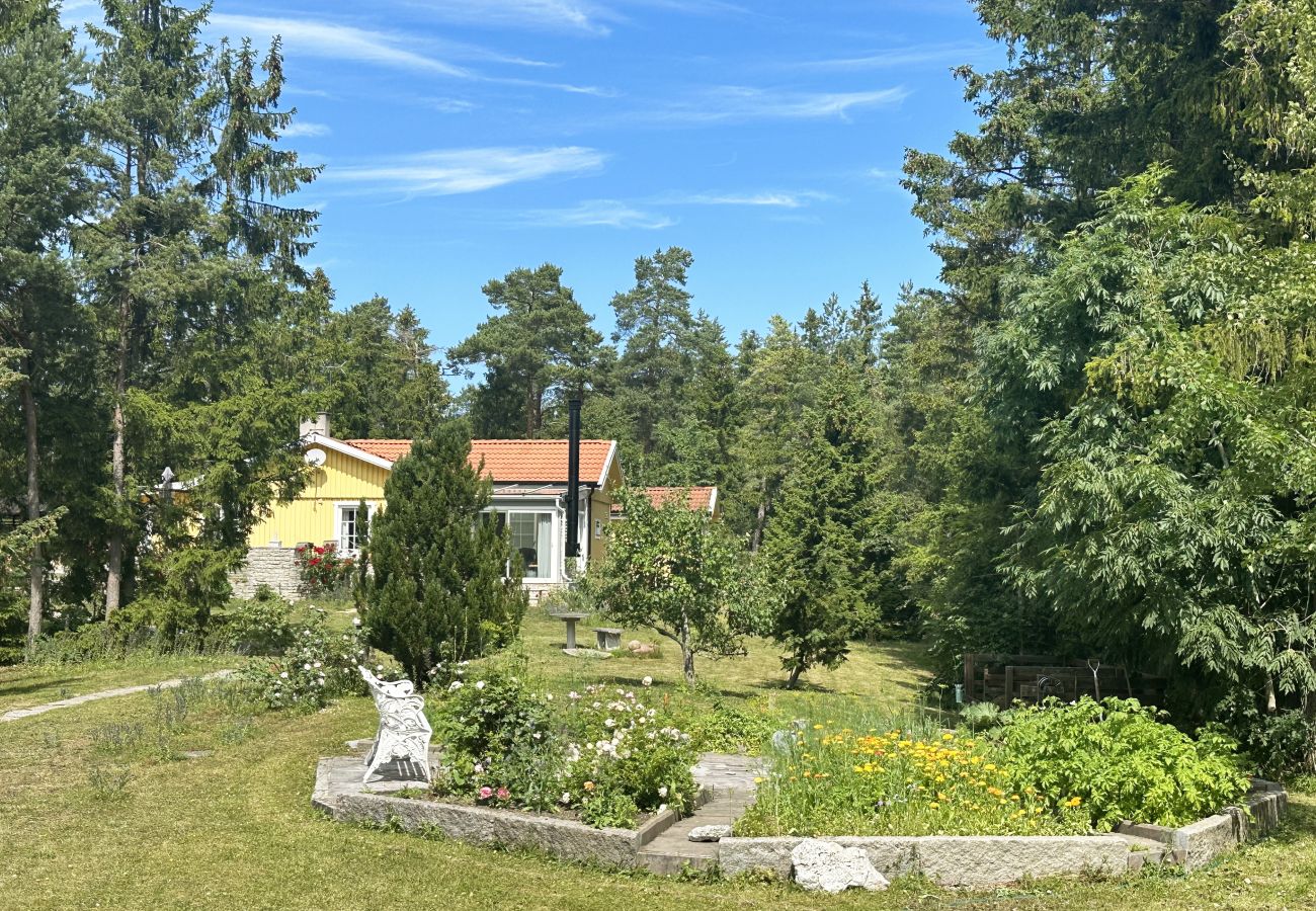 Apartment in Lärbro - SE12017