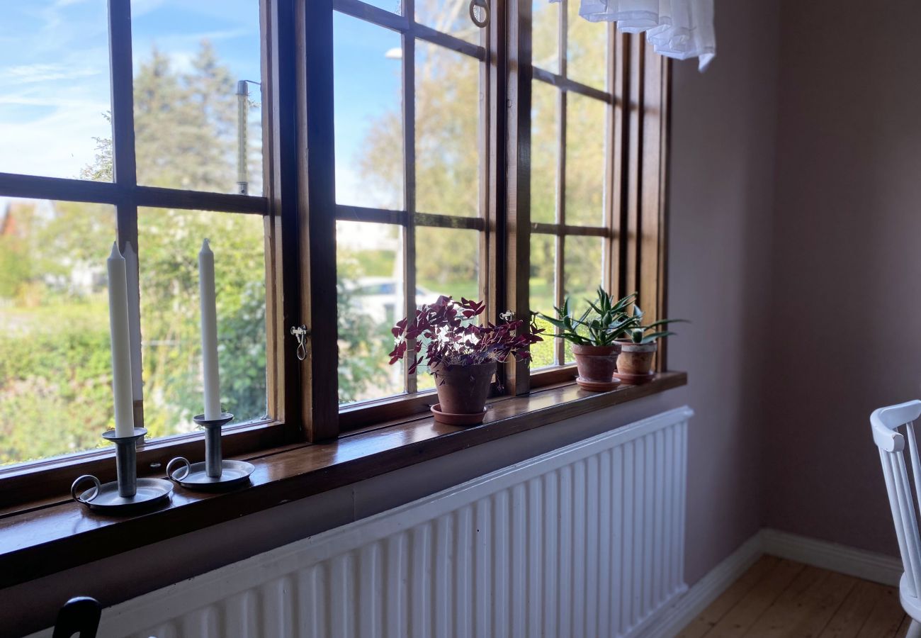 House in Vejbystrand - Cozy accommodation within walking distance to the sea | SE01057