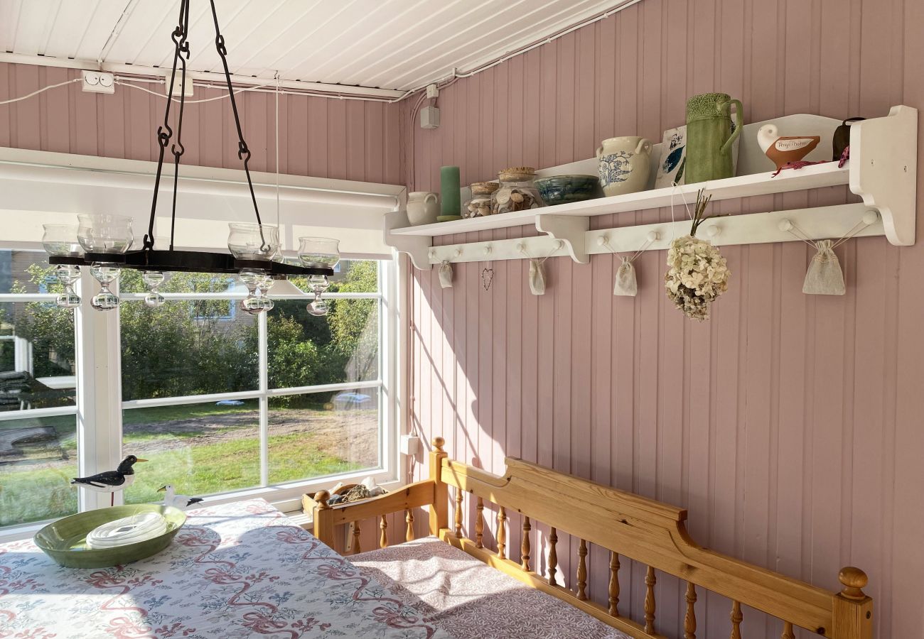 House in Vejbystrand - Cozy accommodation within walking distance to the sea | SE01057