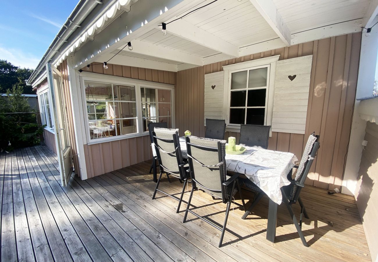 House in Vejbystrand - Cozy accommodation within walking distance to the sea | SE01057
