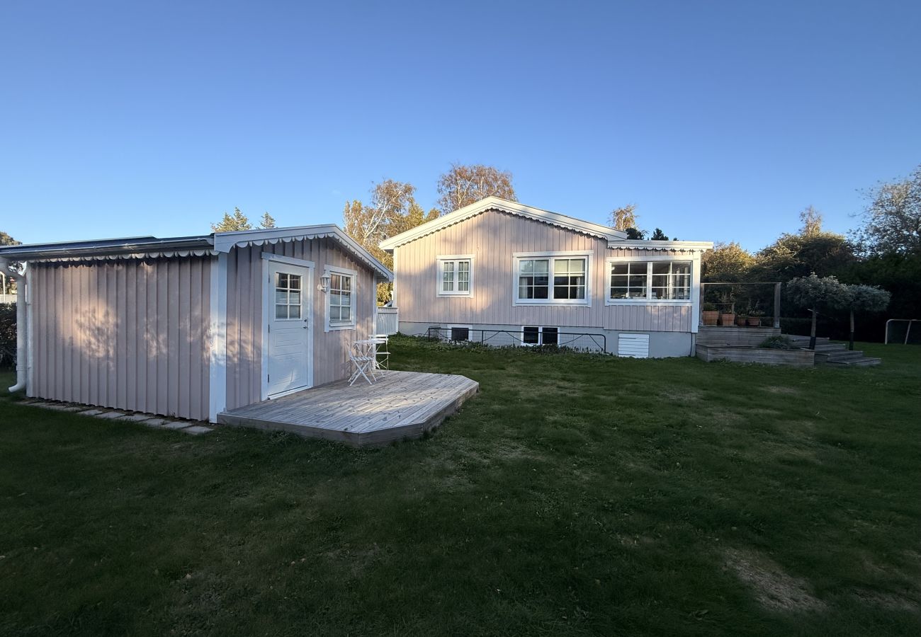 House in Vejbystrand - Cozy accommodation within walking distance to the sea | SE01057