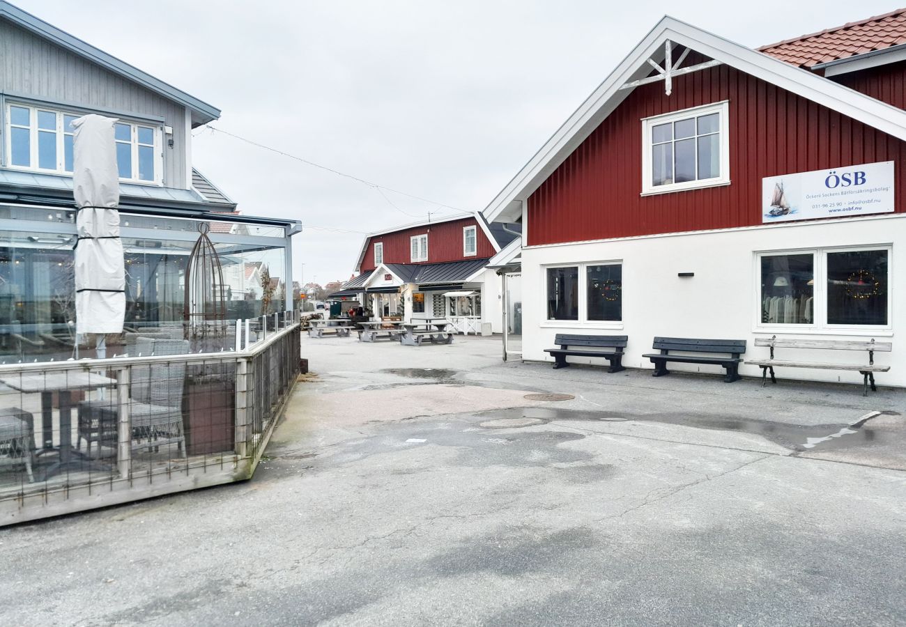 Apartment in Hönö - SE08073