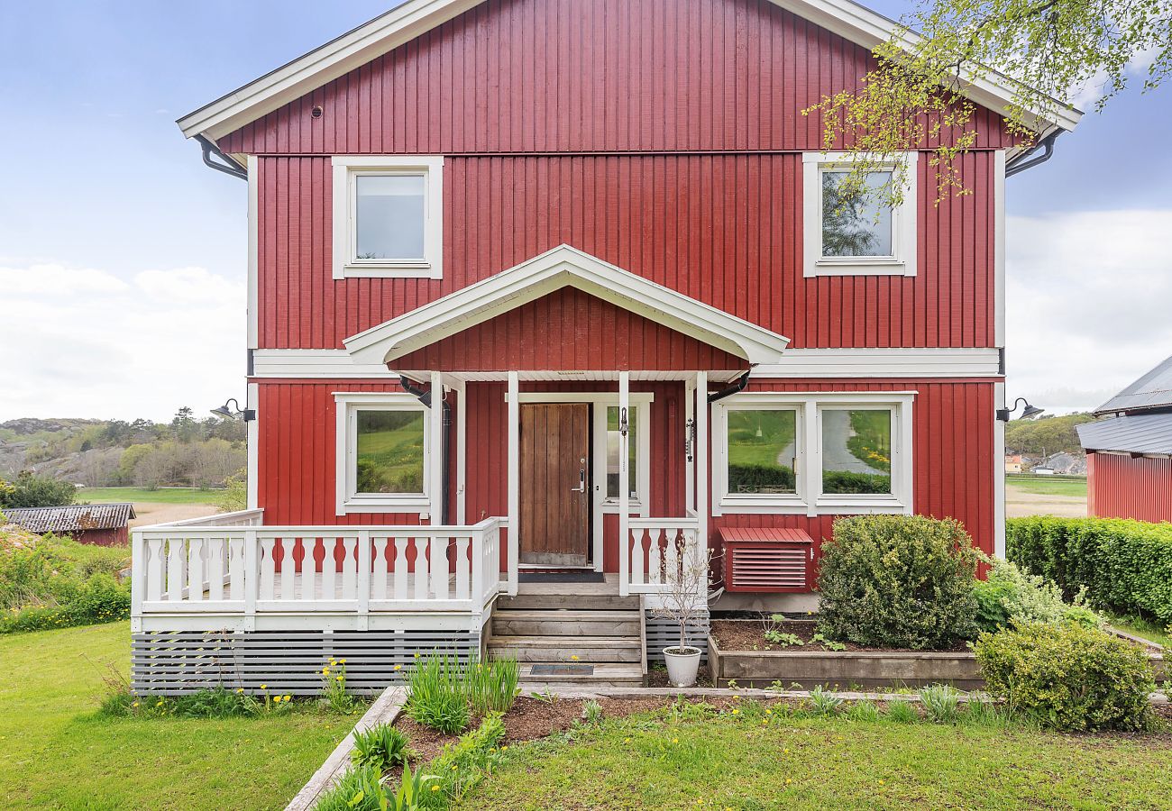 House in Ellös - SE09105