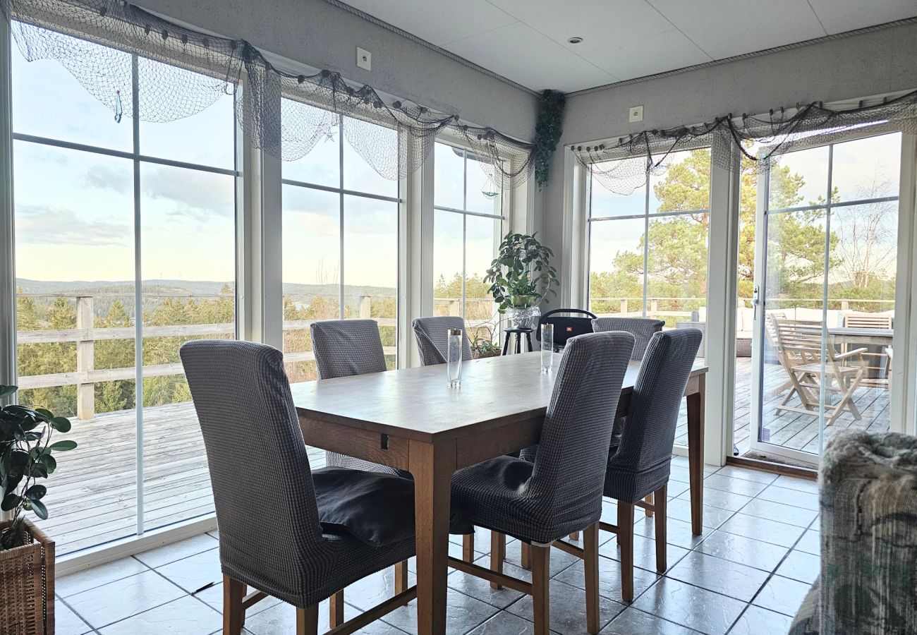 House in Henån - SE09106