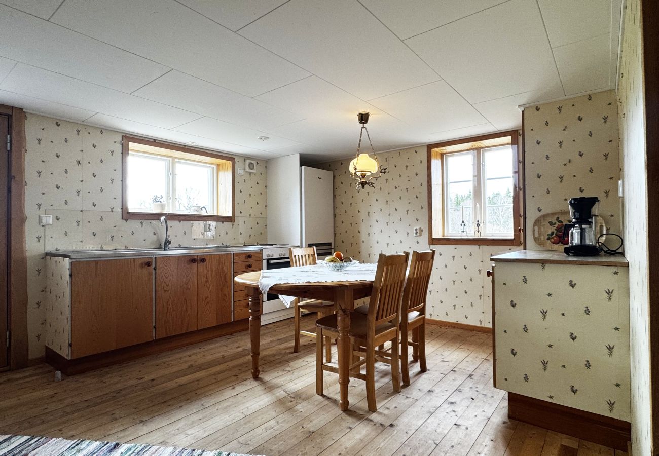 House in Mellerud - SE17015