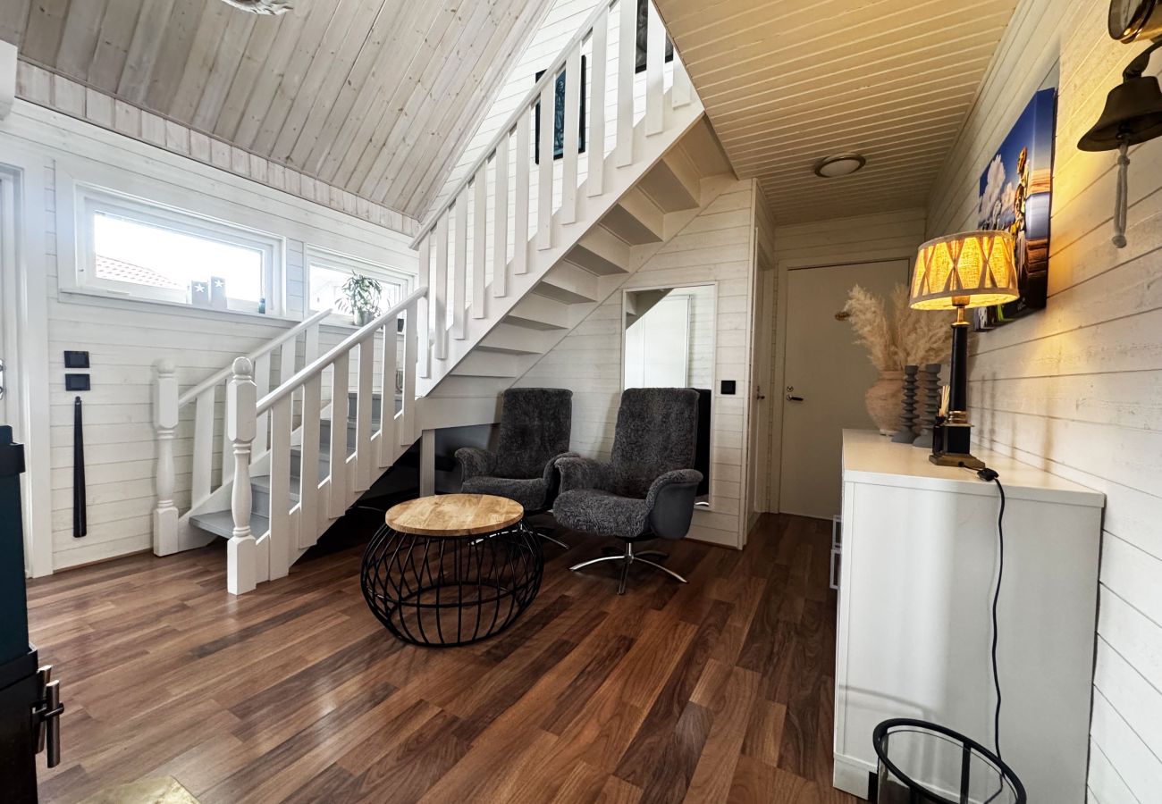 House in Kungshamn - SE09079