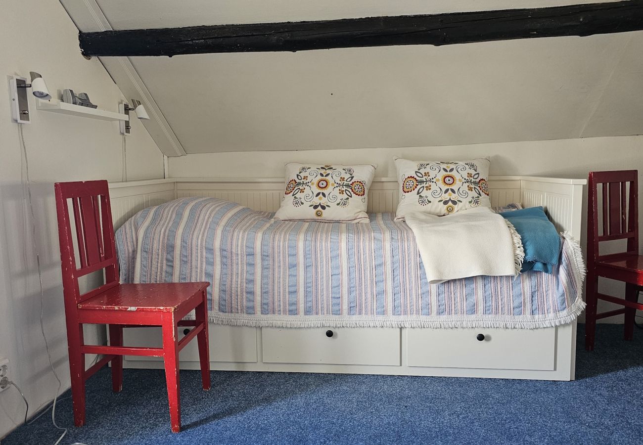 House in Hälleviksstrand - SE09108