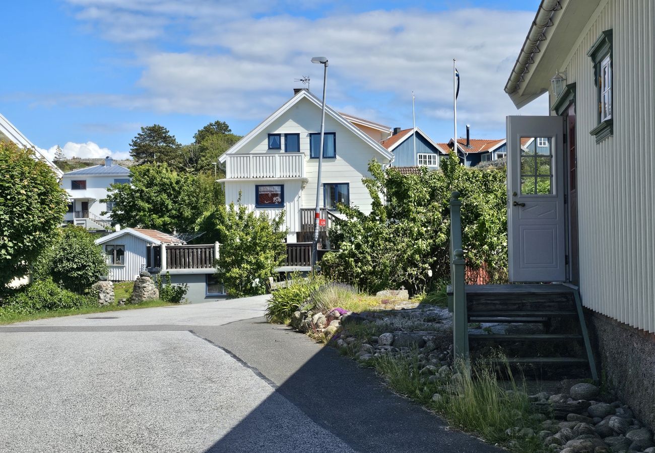 House in Hälleviksstrand - SE09108