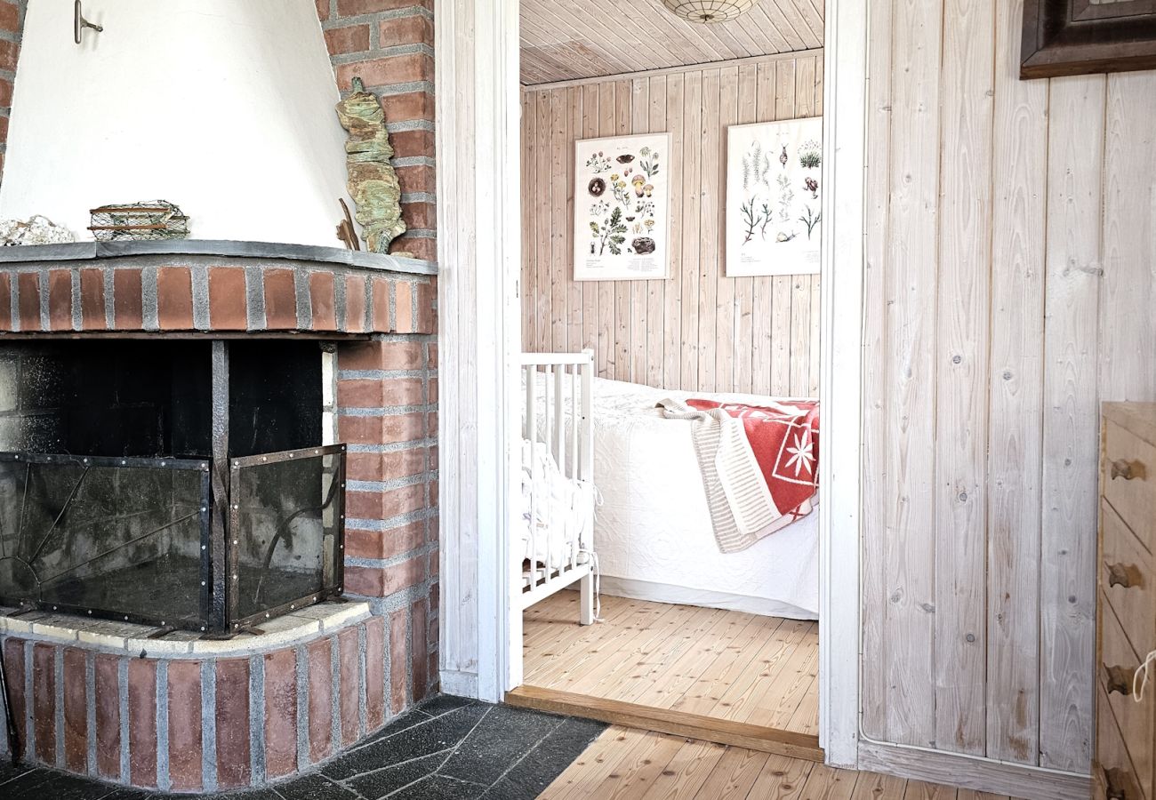 House in Hälleviksstrand - SE09132