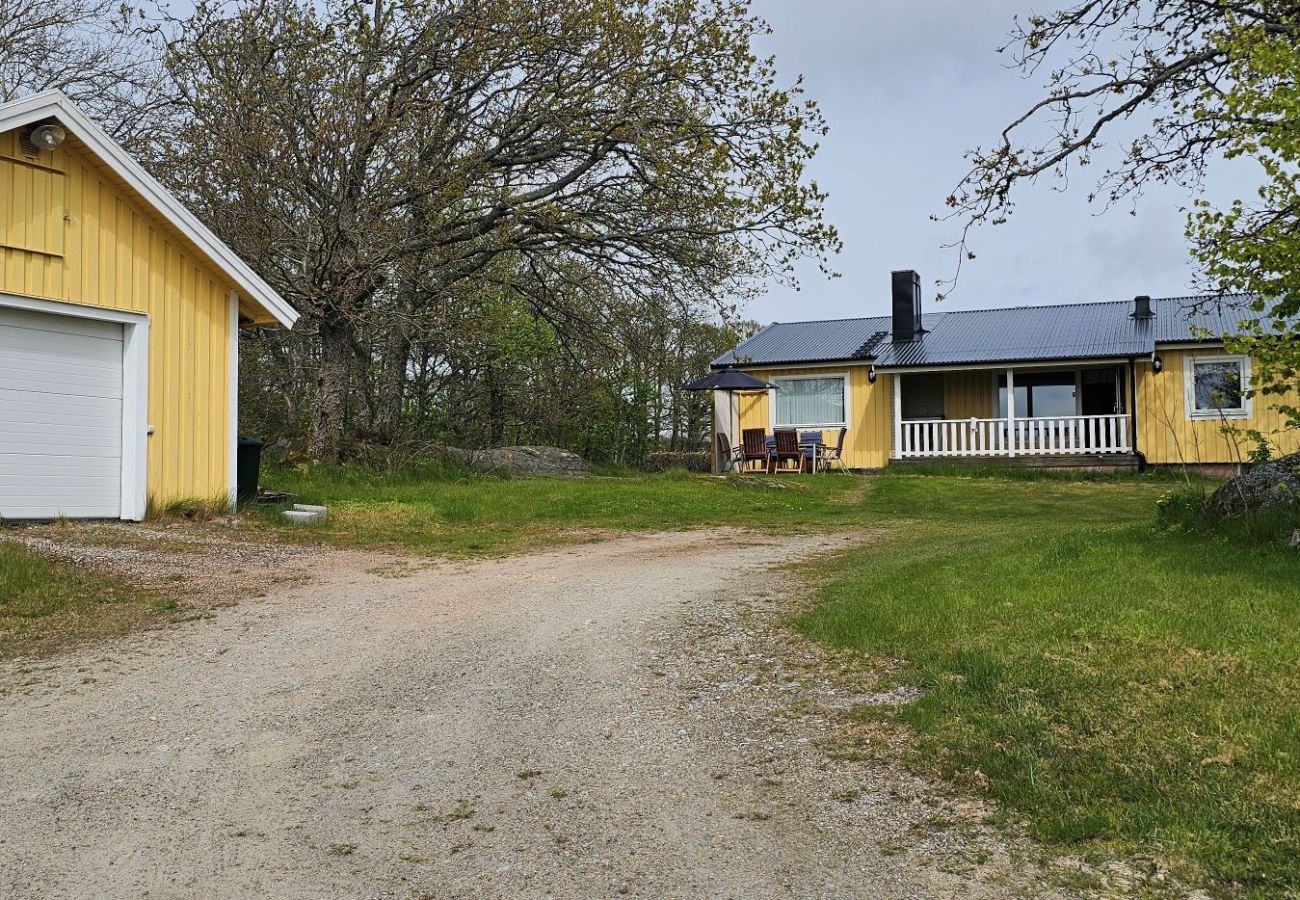 House in Varekil - SE09114