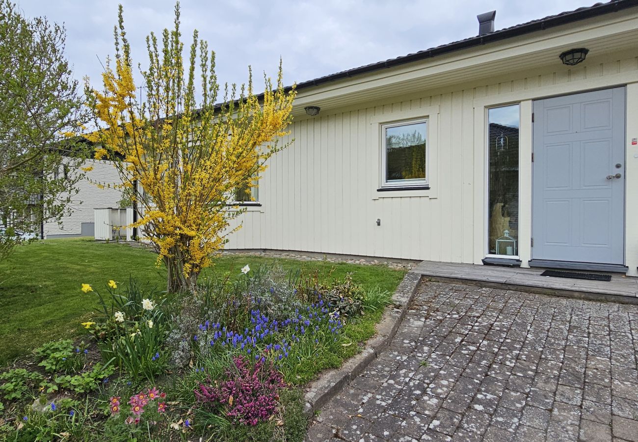 House in Ellös - SE09113