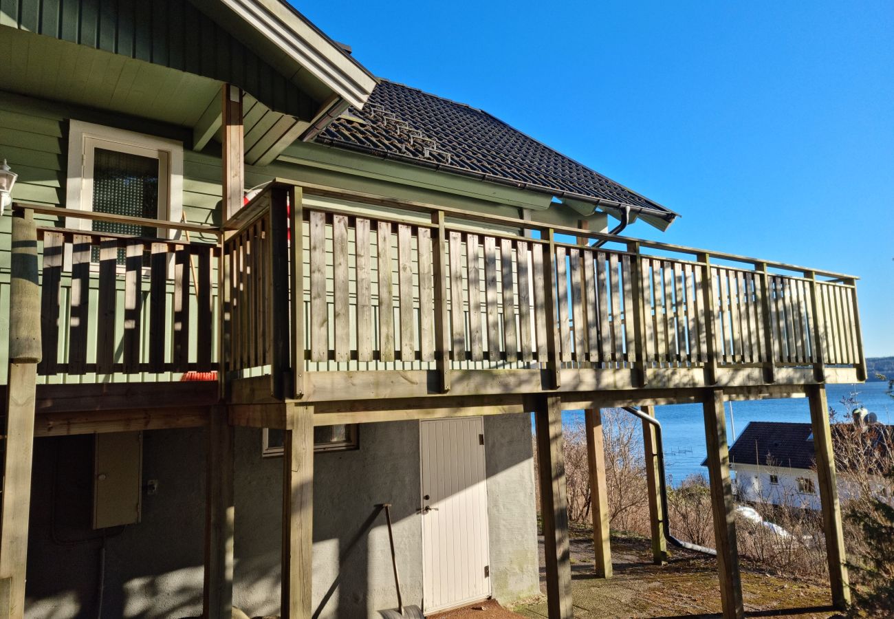 House in Uddevalla - SE09147