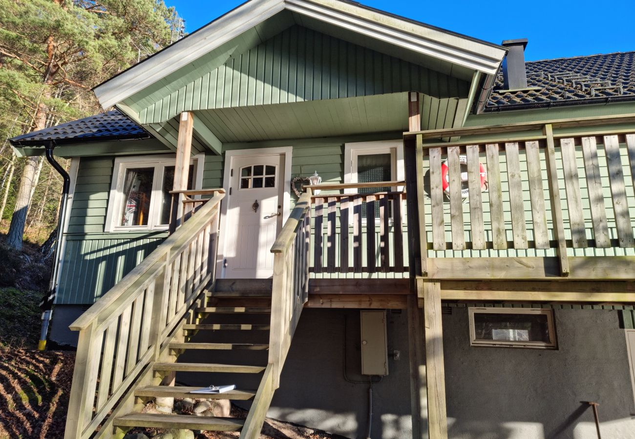 House in Uddevalla - SE09147