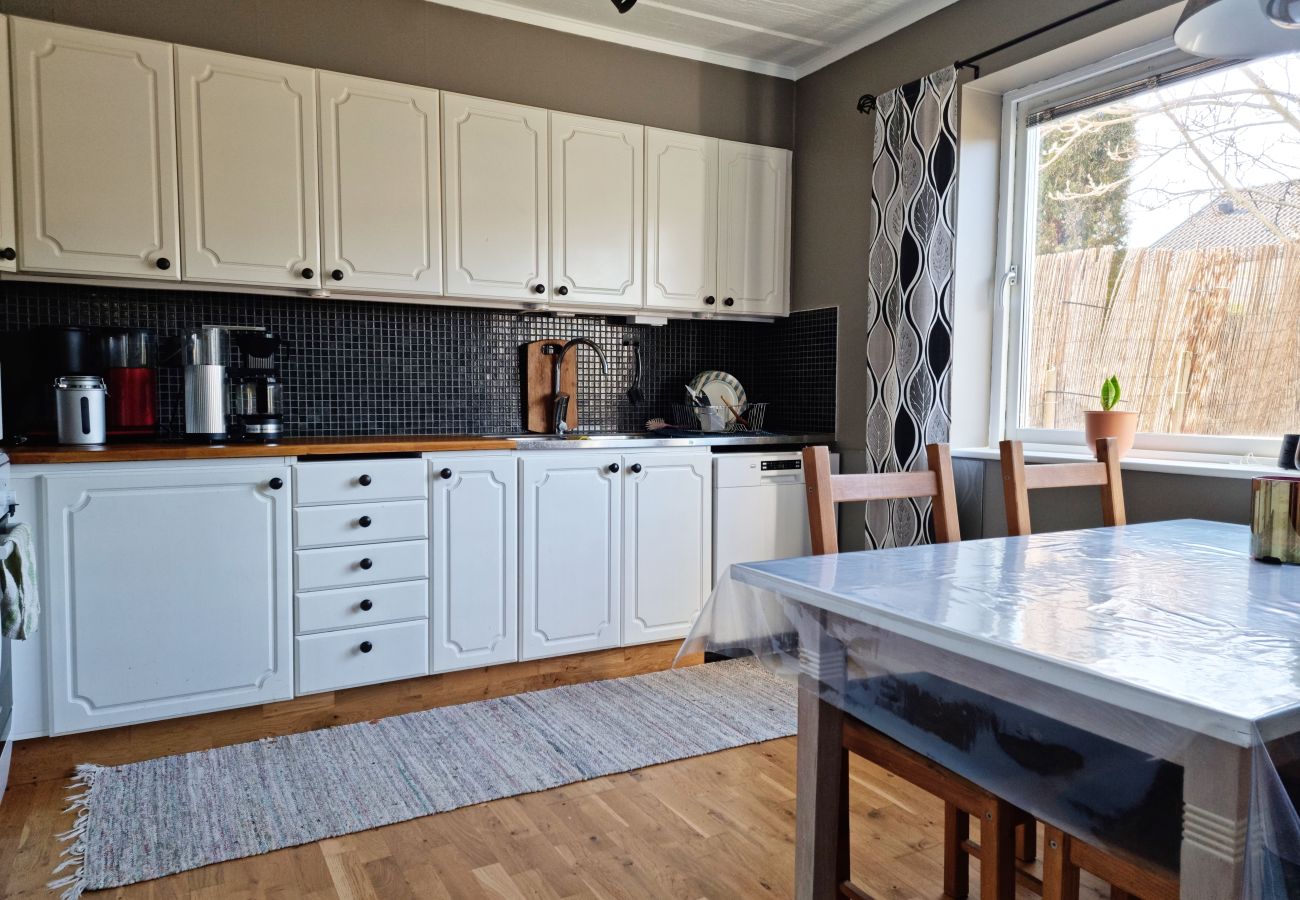 House in Varekil - SE09153