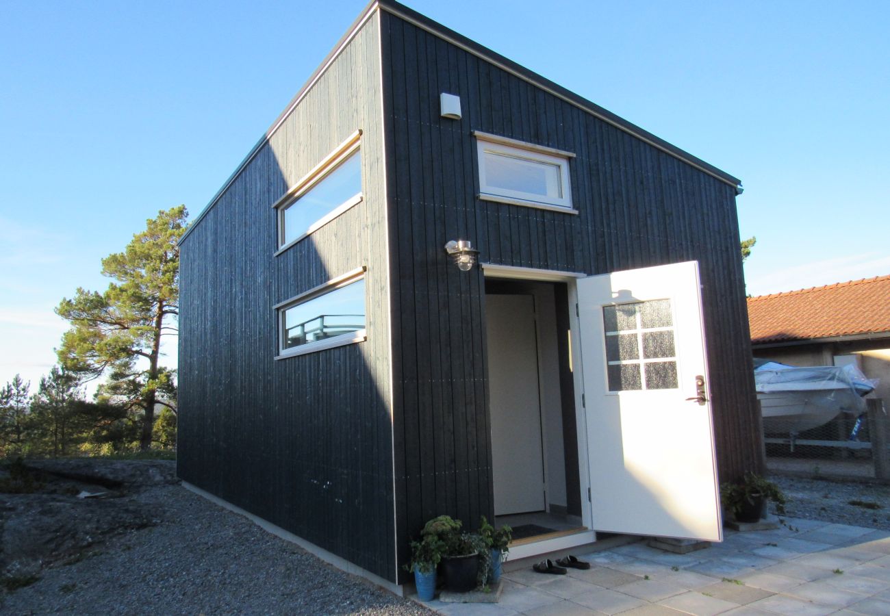 Cottage in Henån - SE09152