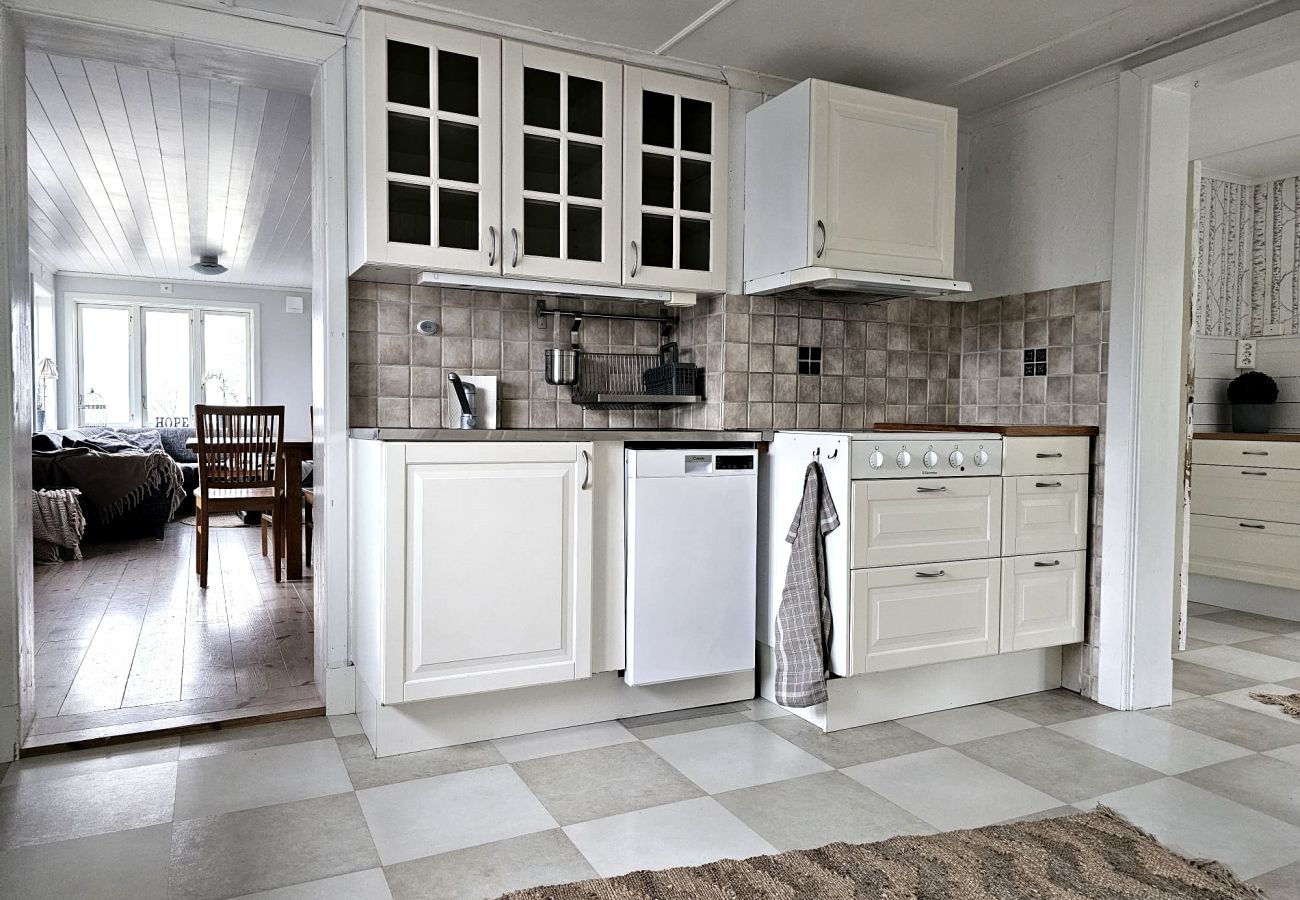 House in Uddevalla - SE09160