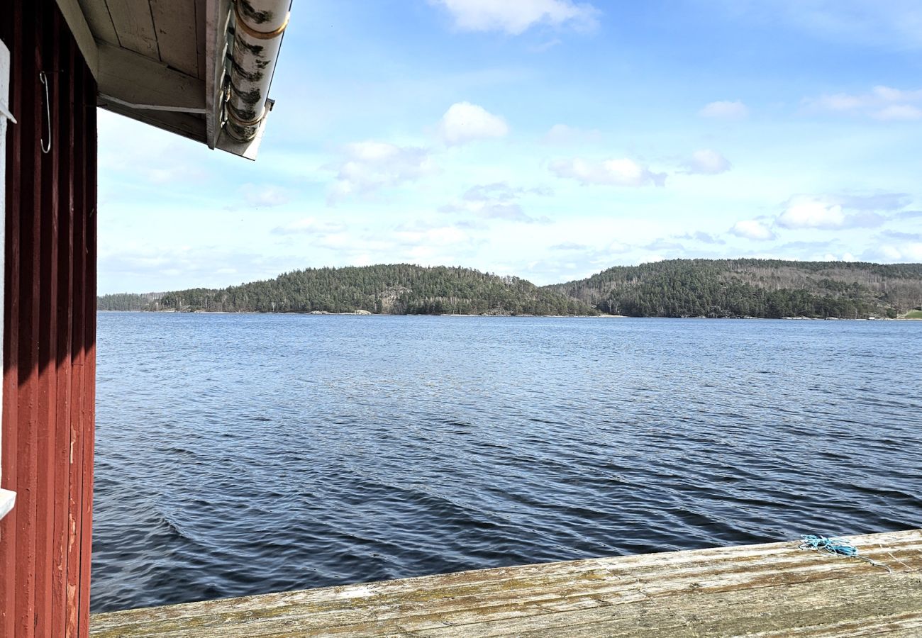 House in Stillingsön - SE09154