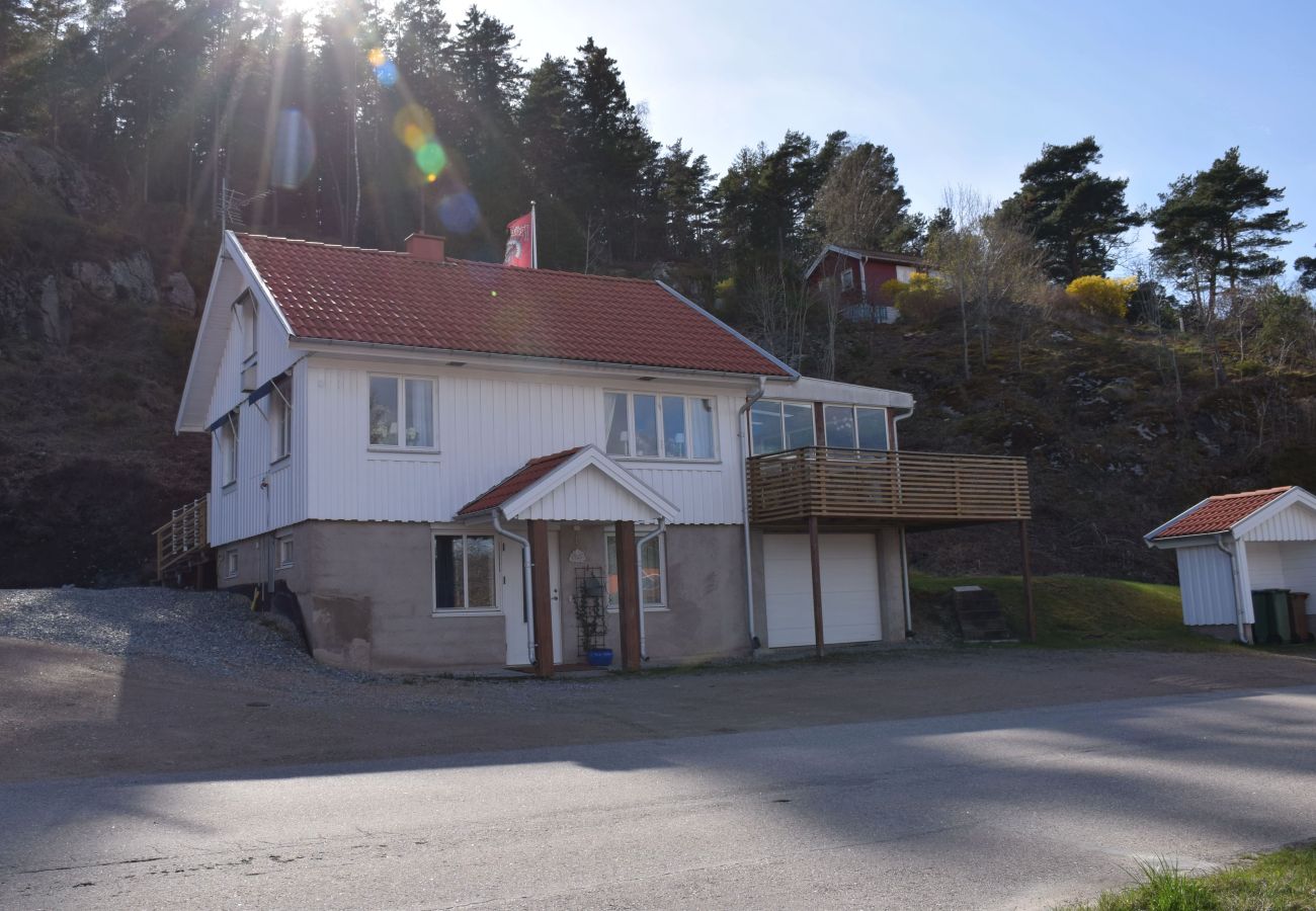 House in Henån - SE09155