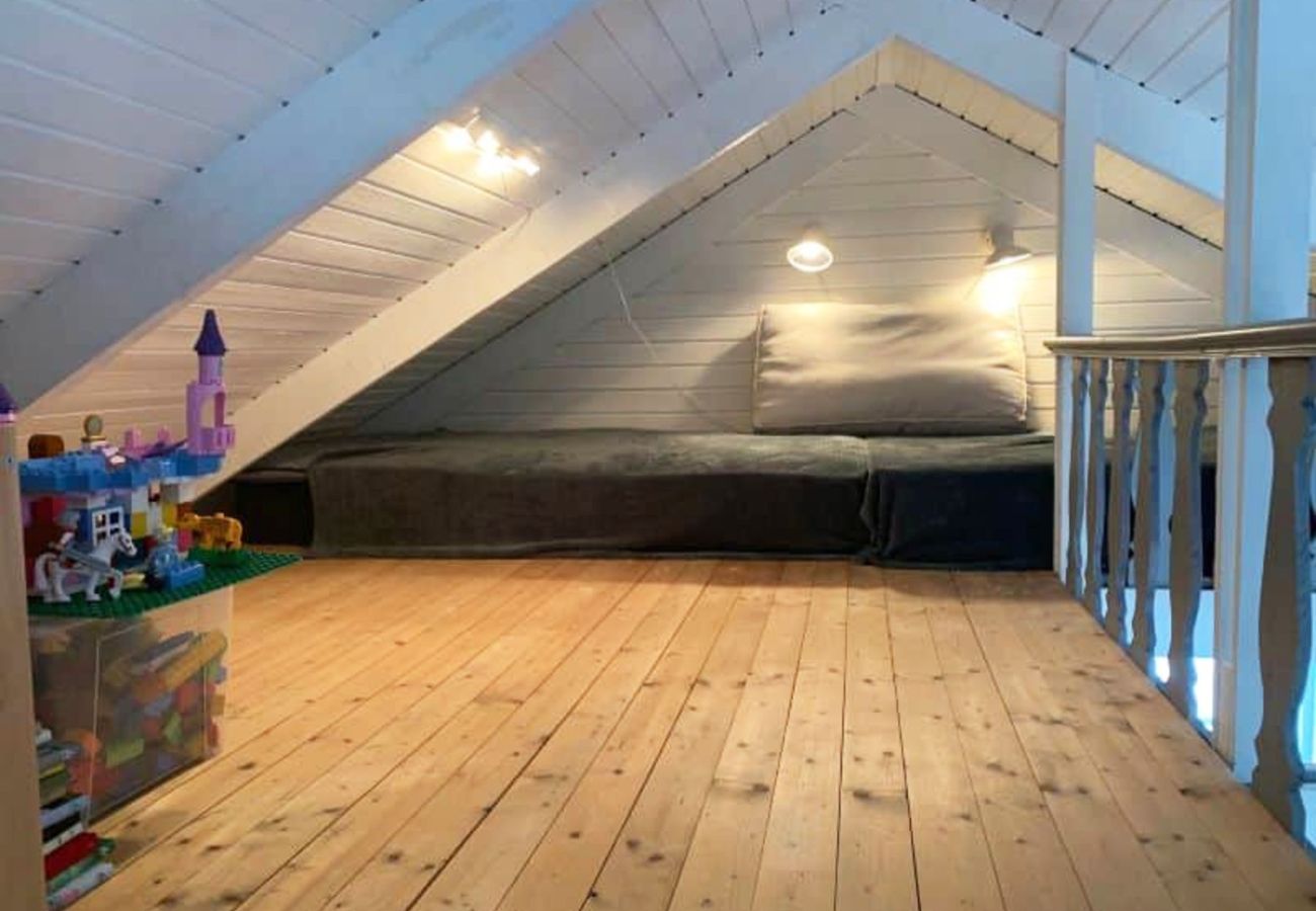 Cottage in Varekil - SE09165