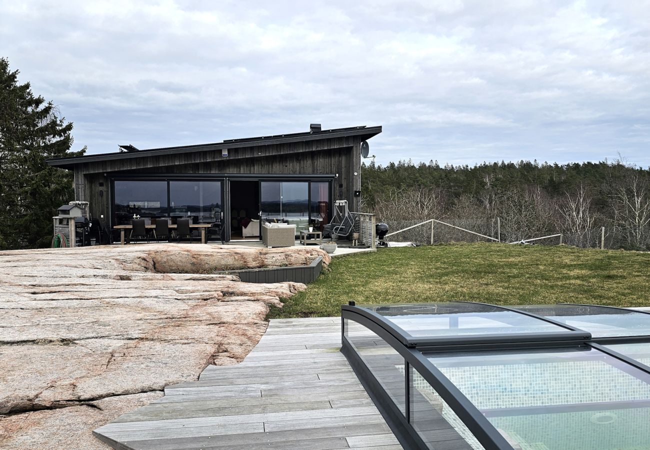 House in Varekil - SE09168