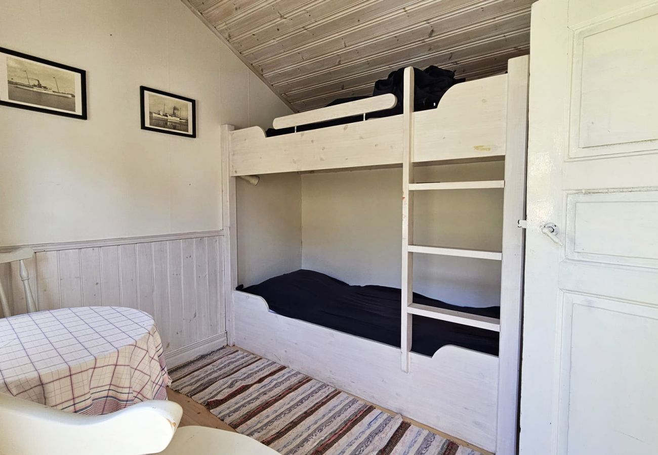 House in Ellös - SE09171