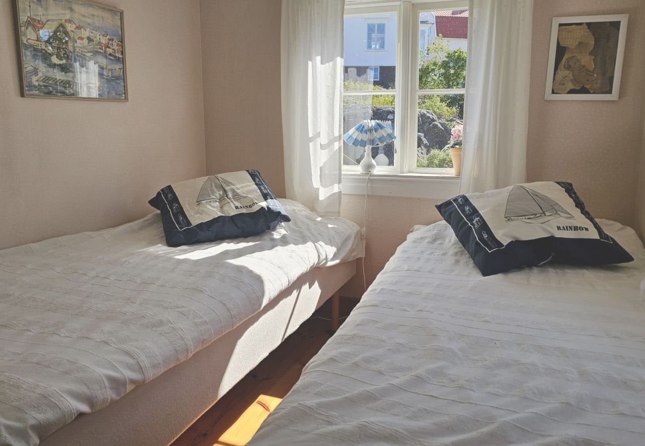 House in Ellös - SE09171