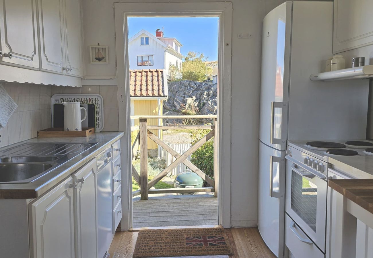 House in Ellös - SE09171