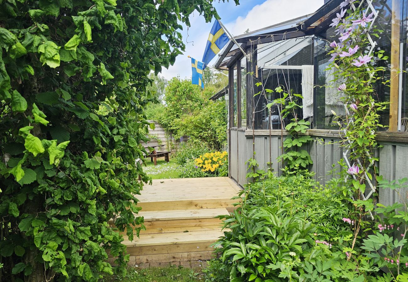 House in Varekil - Spacious house with sauna on Orust | SE09182