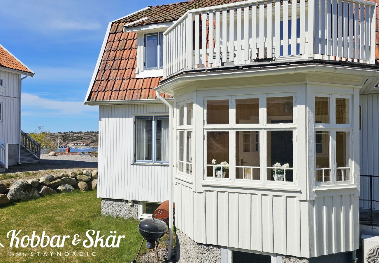 House in Grebbestad - Charming archipelago house in Grebbestad | SE09082